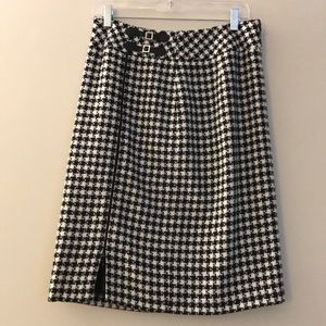 Houndstooth Pencil Skirt